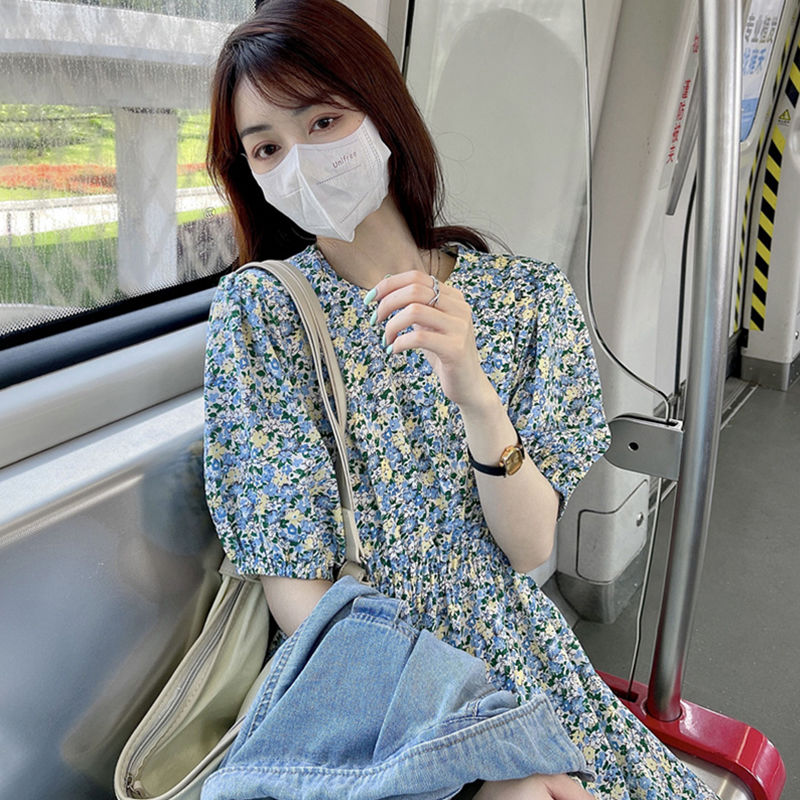 溫柔毆膩浪漫出遊·泡泡袖碎花連身長裙 甜美顯瘦法式氣質洋裝