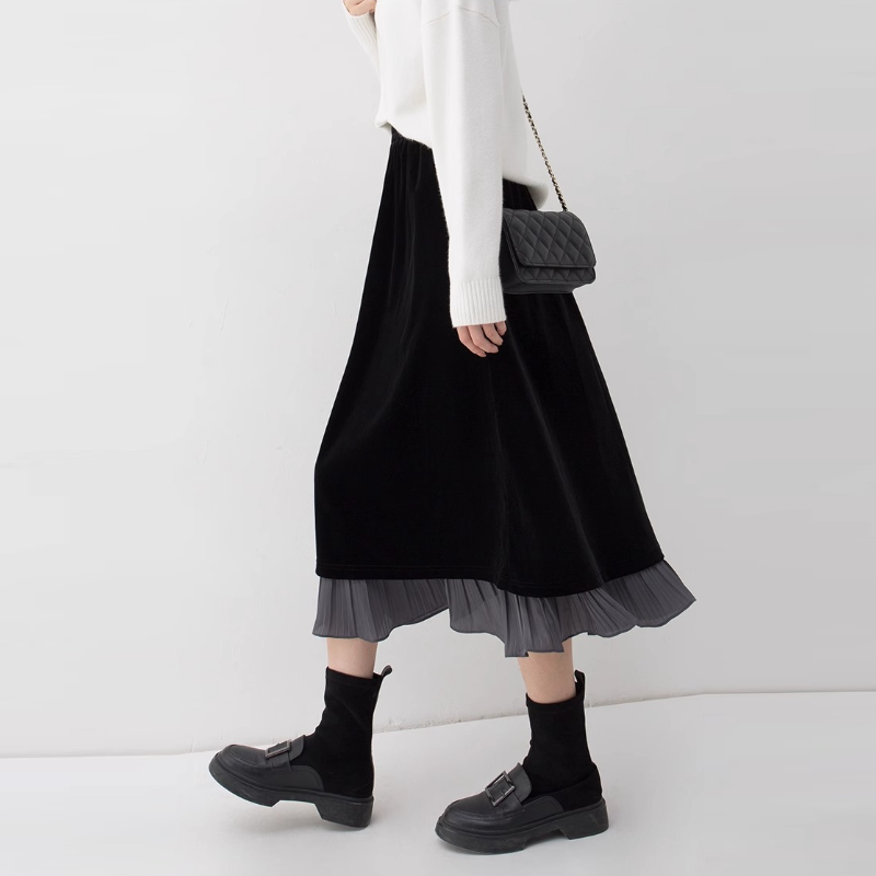 多巴胺絲絨撞色半身裙女2024秋冬新款黑色高腰氣質半裙假兩件