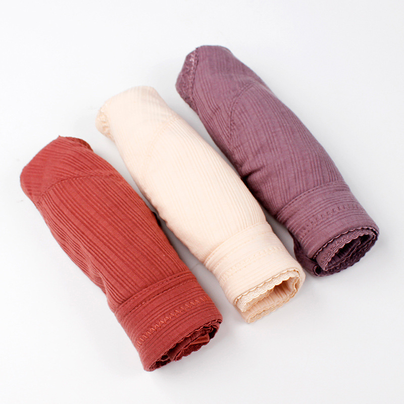 熱賣中媽媽前扣內衣無鋼圈無海綿背心式大尺碼螺旋紋胸罩