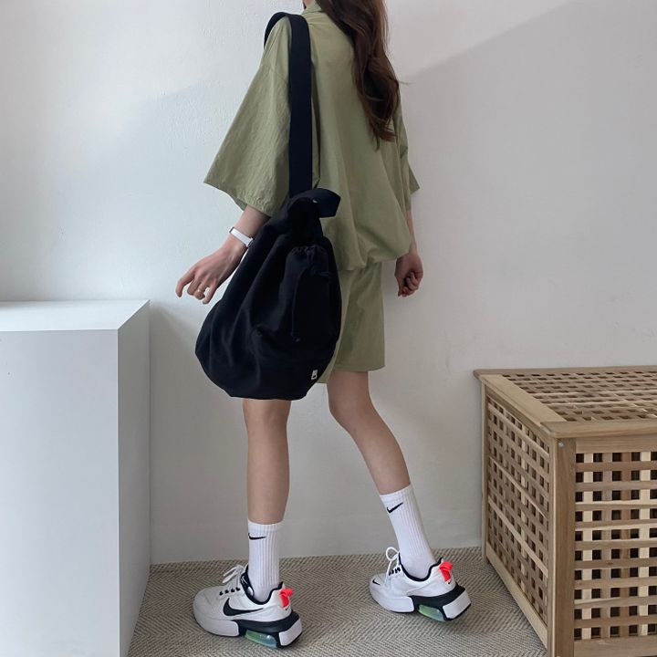 簡約 ‧ 素色拉鍊兩件套運動服套裝 寬鬆高領拉鍊短袖短褲 兩件套