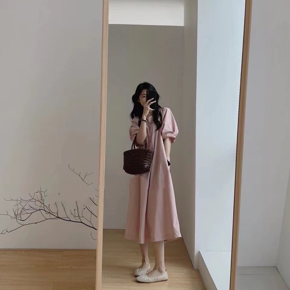 韓系．泡泡袖中長款連身裙