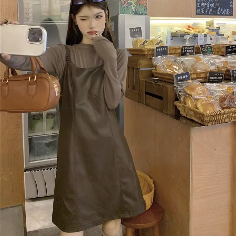 【整套】韓版秋季氣質皮質細肩短洋+高級感顯瘦薄上衣套裝*2色