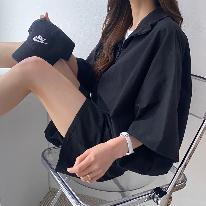 簡約 ‧ 素色拉鍊兩件套運動服套裝 寬鬆高領拉鍊短袖短褲 兩件套