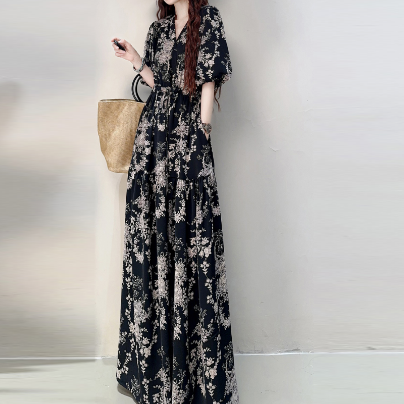 落地碎花長洋裝 3D藏腹剪裁 可調式抽繩顯瘦 大尺碼連身裙