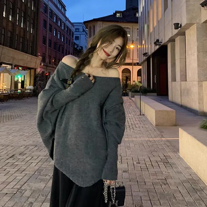 慵懶風蝙蝠袖寬鬆毛衣-早秋針織上衣