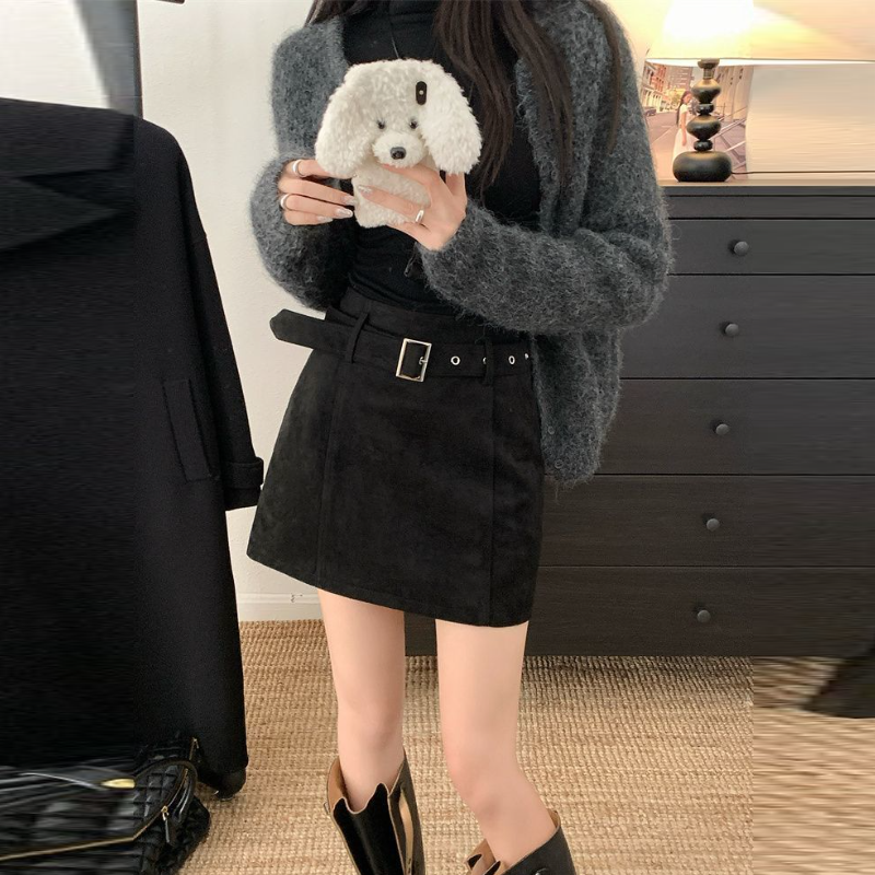 麂皮質感高腰 A 字短裙 咖啡色系 秋冬百搭款