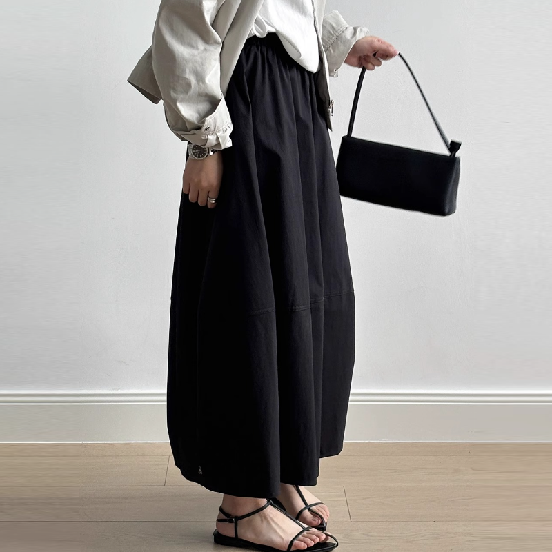 松身收腰花苞擺​ 鐘型剪裁彈力腰封​傘裙（有口袋有內襯）