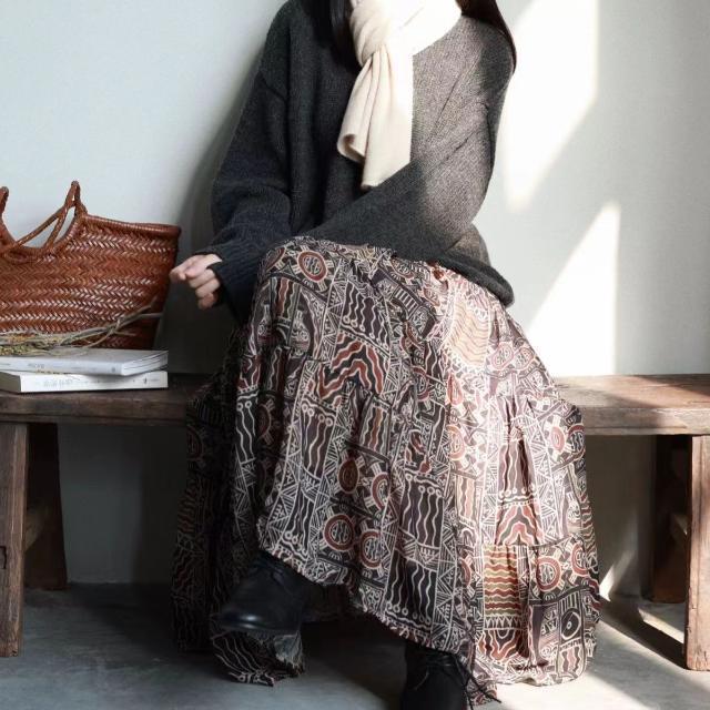 韓系 ‧ 復古文藝風印花半身裙日常通勤大裙擺