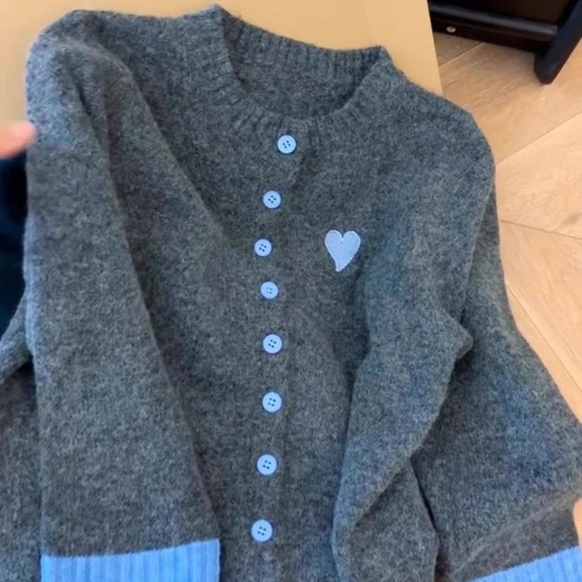 撞色袖口設計針織開衫 柔軟內搭 高級灰毛衣