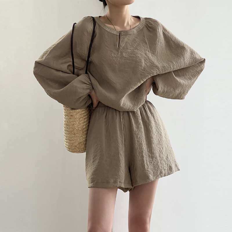 名媛風兩件套 寬鬆褶皺棉麻圓領防曬上衣＋寬褲短褲套裝