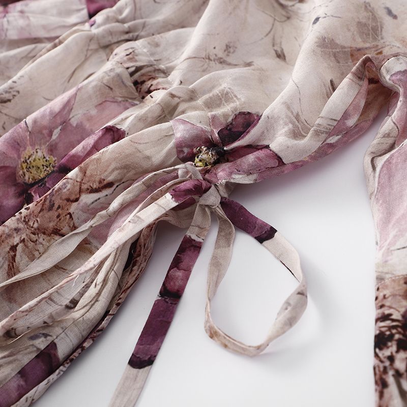 加大尺碼文青風苧麻薄款抽繩收腰碎花圓領洋裝