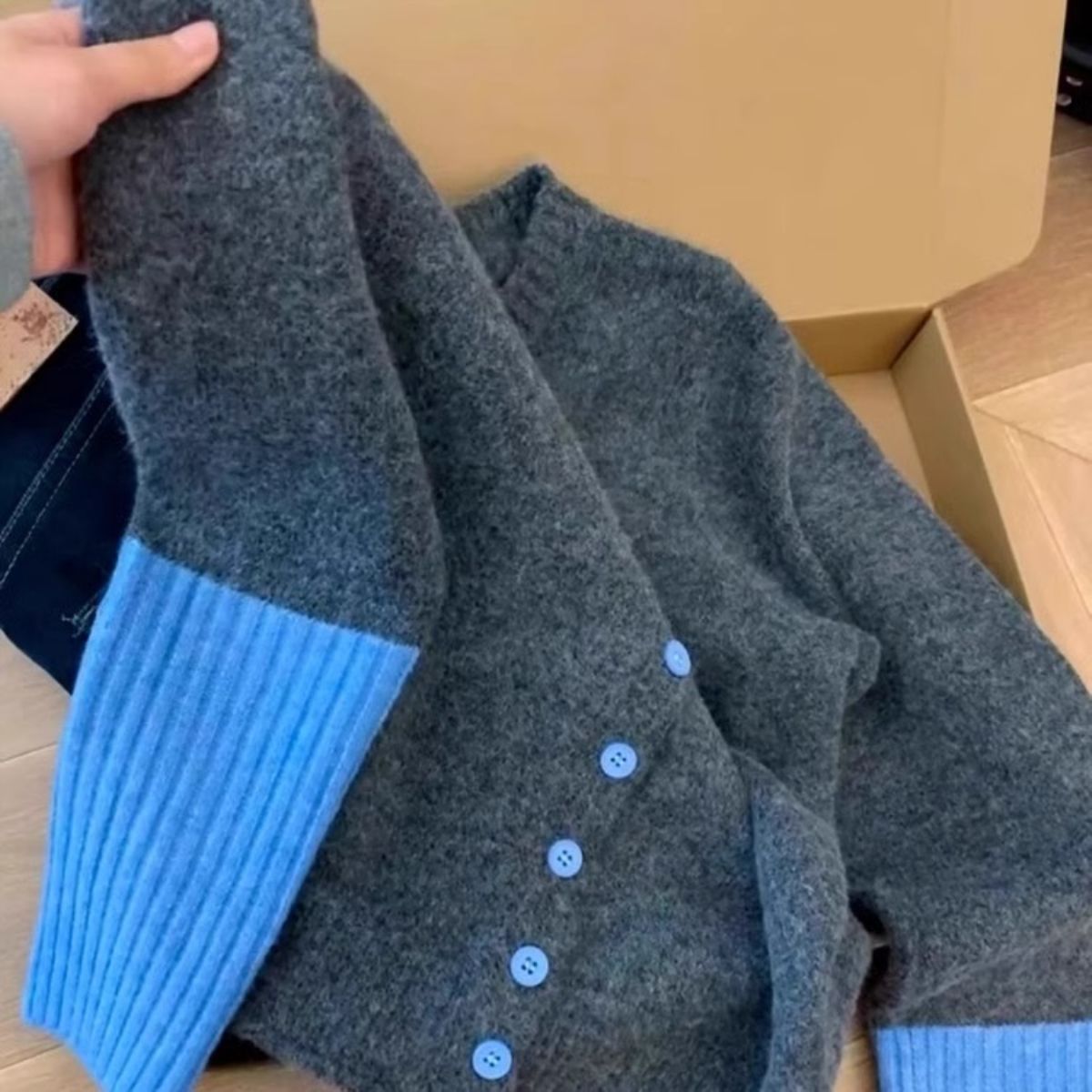 撞色袖口設計針織開衫 柔軟內搭 高級灰毛衣