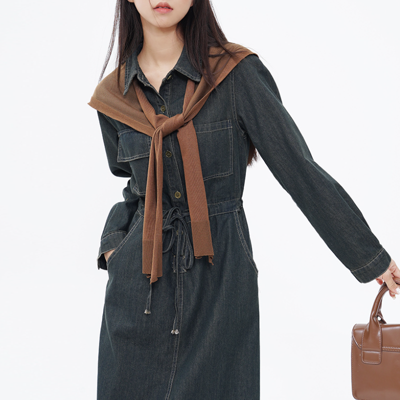 針織披肩牛仔連身裙 秋季新款顯瘦復古收腰系帶設計感撞色長洋 (附披肩)