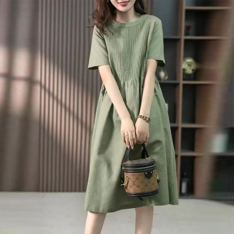 棉麻中長版洋裝 法式設計感 圓領短袖 前胸壓摺 寬鬆顯瘦