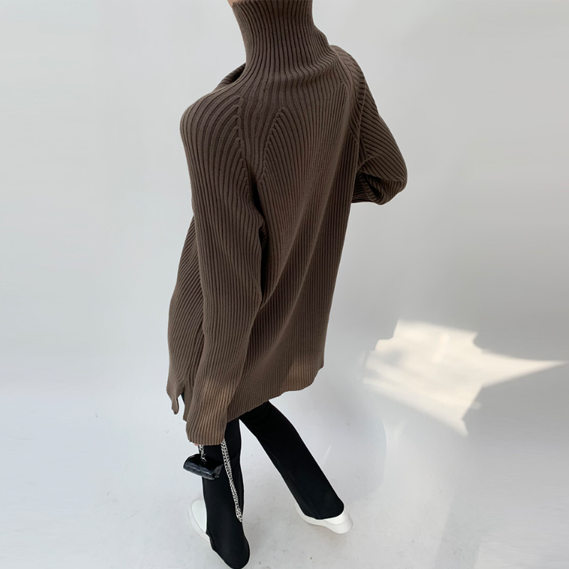 高領針織長洋裝 寬鬆剪裁 秋冬搭大衣百搭款