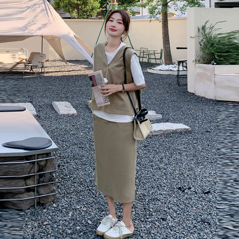 設計感兩件式套裝 V領拼接短袖T恤 配高腰中長裙 成套穿搭 顯瘦有型