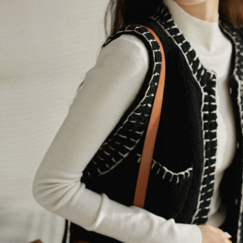 半高領修身針織上衣 秋冬保暖內搭毛衣 百搭顯瘦款