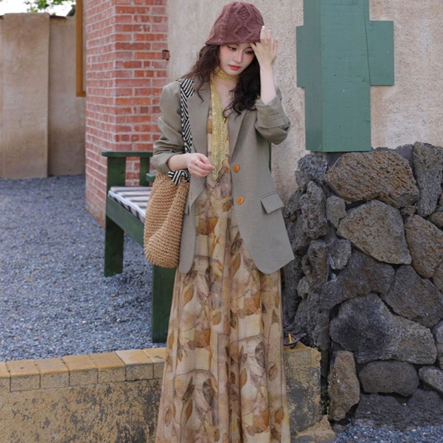 【單品可選】春款韓版氣質獨特 咖色燕麥高級感西裝外套+吊帶連身裙套裝