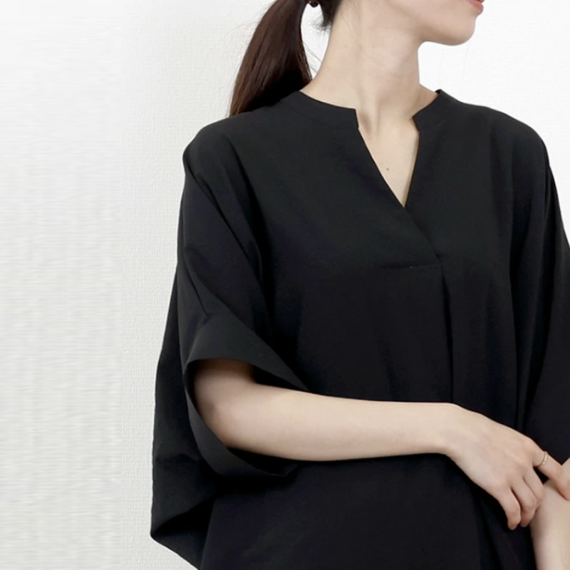 韓國新款V領蝙蝠袖襯衫 半開領寬鬆質感素面上衣 慵懶休閒風