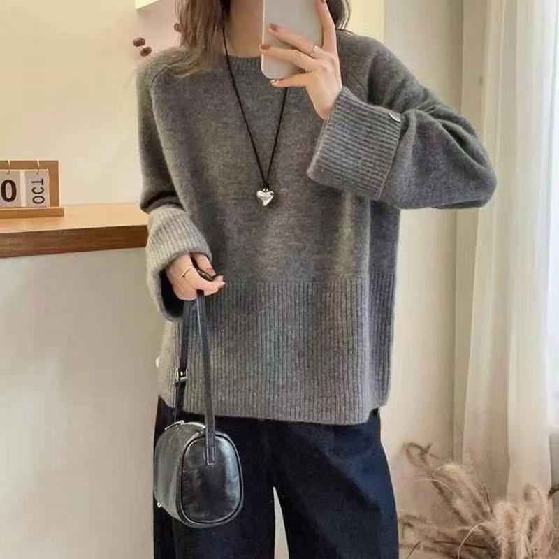圓領慵懶針織上衣 秋冬新款 親膚柔軟 寬鬆版 袖口釦飾 百搭