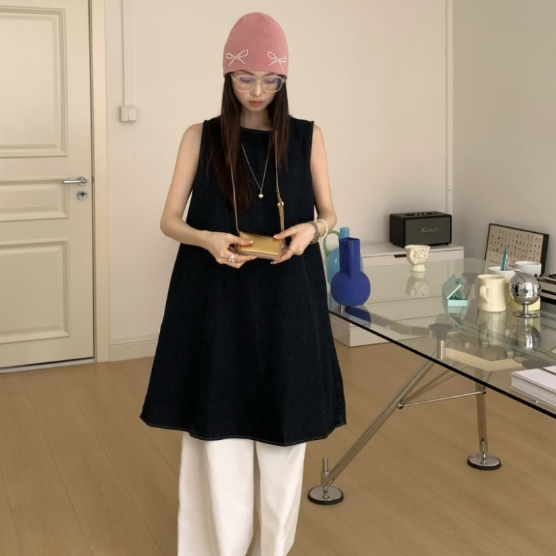 白色素面寬褲 高腰設計輕薄材質 直筒剪裁 簡約質感款