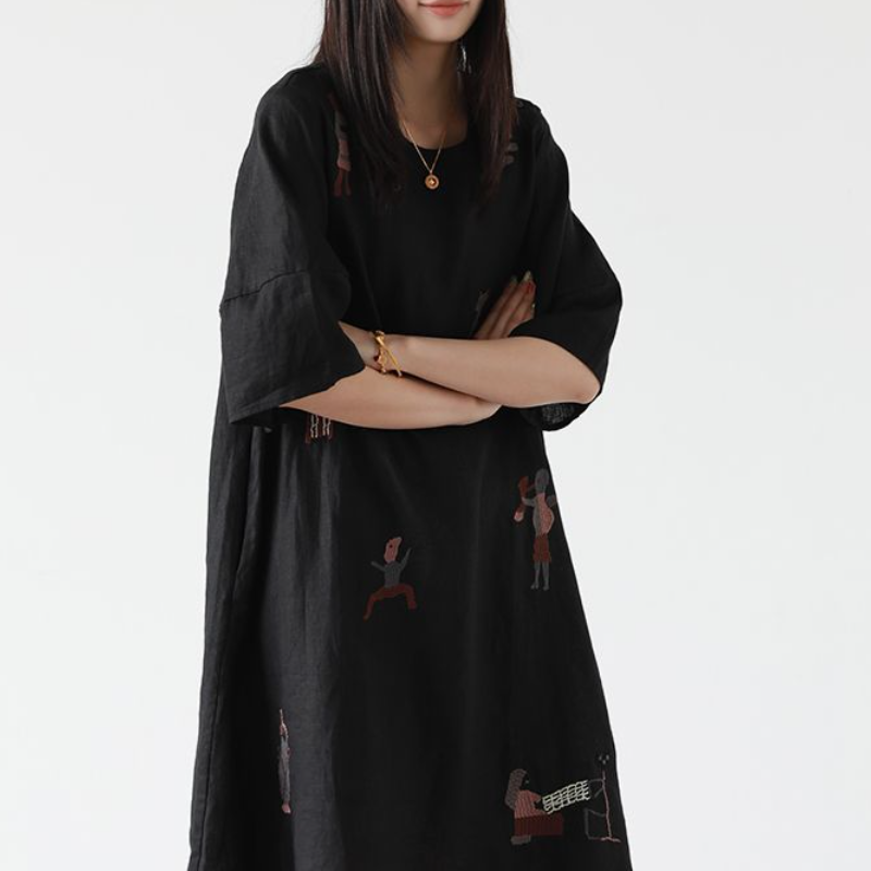 夏季森系刺繡連身裙 圓領寬鬆A字版型 文青甜美洋裝