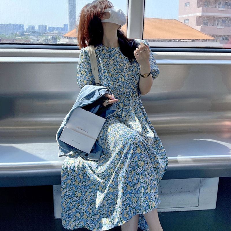 溫柔毆膩浪漫出遊·泡泡袖碎花連身長裙 甜美顯瘦法式氣質洋裝