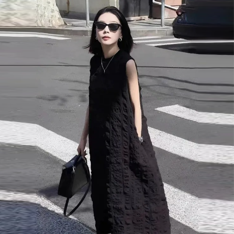 法式圓領無袖背心連身裙 氣質小黑裙寬鬆壓褶長洋