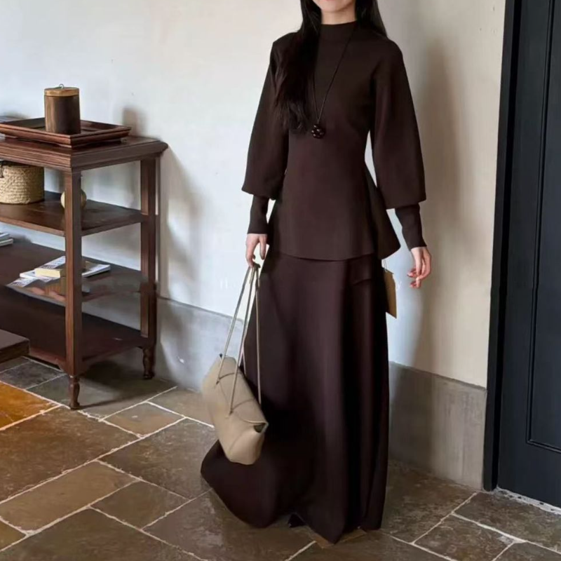 法式半高領荷葉擺針織上衣 燈籠袖 收腰版型 比例更好看