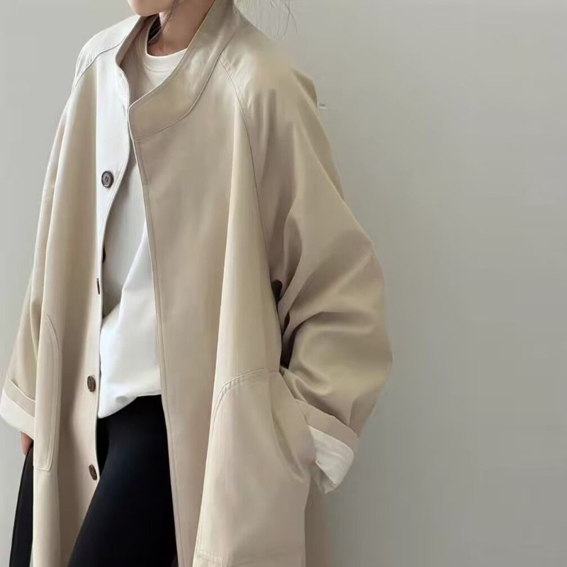 立領中長版風衣外套 英倫感 高級質感 寬鬆剪裁 春秋休閒百搭