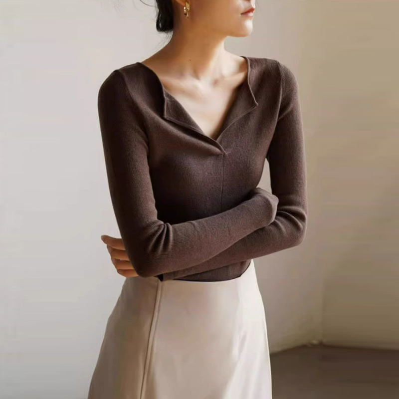 法式開領V領貼身針織上衣 秋冬長袖 羅紋彈性 內搭外穿 高級感