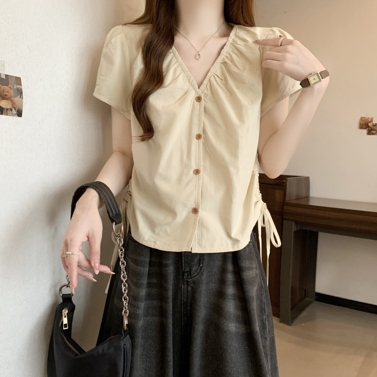 設計感皺皺v領短袖襯衫 顯瘦寬鬆百搭抽繩短款上衣