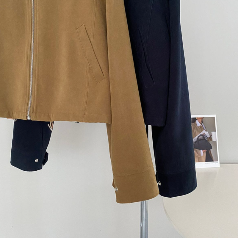 美式復古立領短版夾克 拉鍊門襟 釦帶設計 挺版有型外套