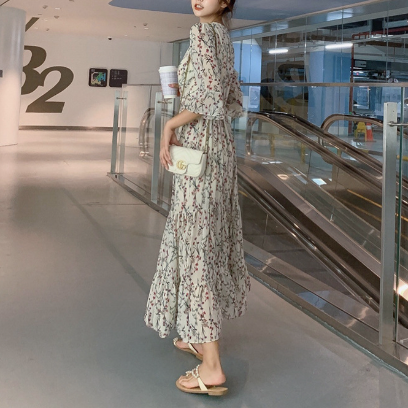 浪漫渡假風碎花雪紡連身裙 森系淑女連身洋裝