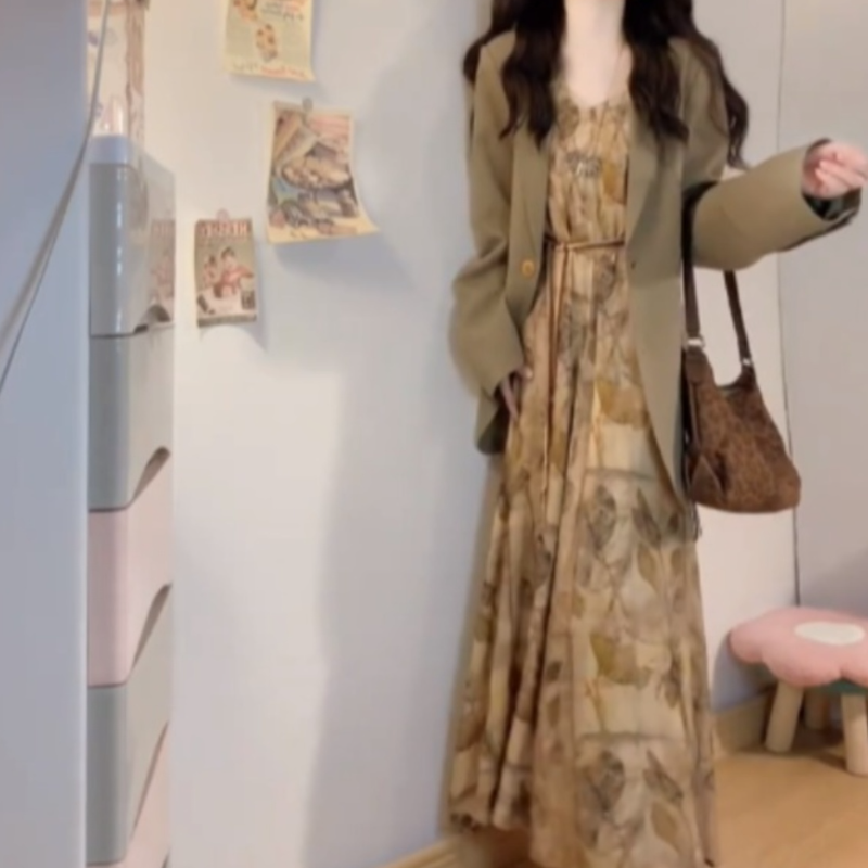 秋裝兩件式套裝 西裝外套＋新東方風吊帶洋裝 氣質高級感 成套穿搭