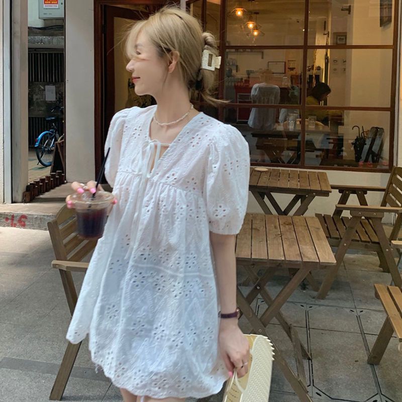 法式氧感蕾絲刺繡上衣 泡泡袖鏤空薄款短袖襯衫