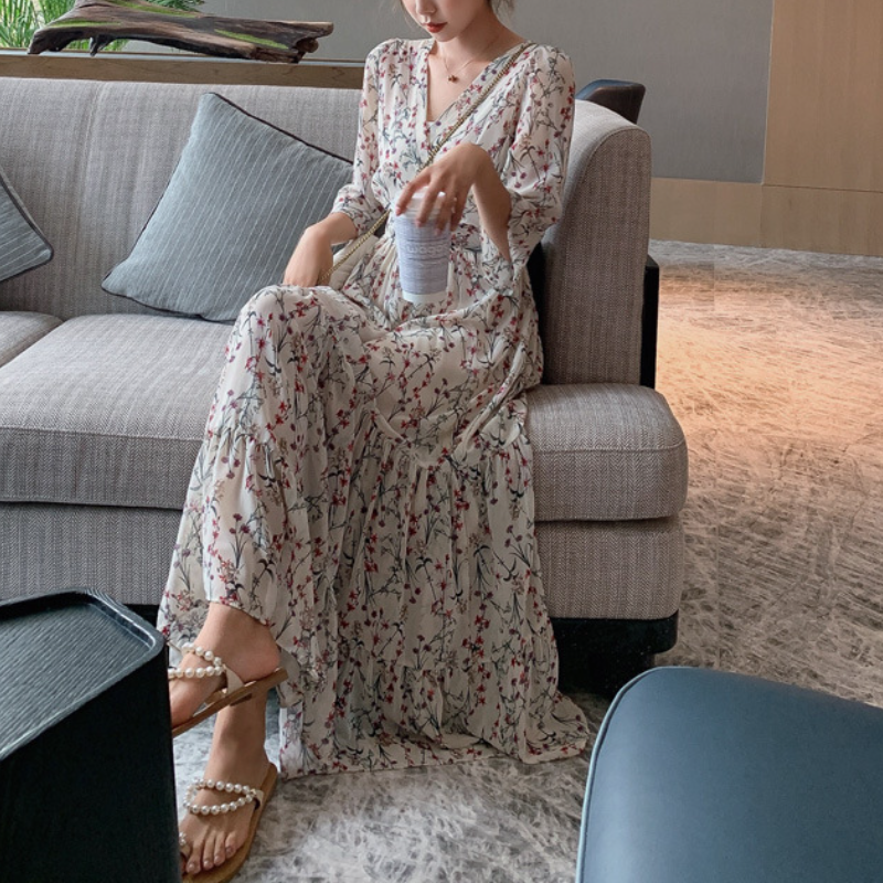 浪漫渡假風碎花雪紡連身裙 森系淑女連身洋裝