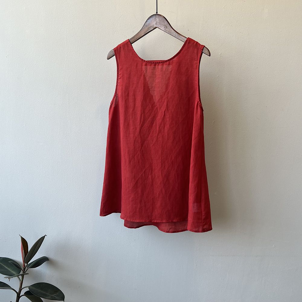 韓系後背綁帶V領無袖上衣  露背設計 輕熟法式感