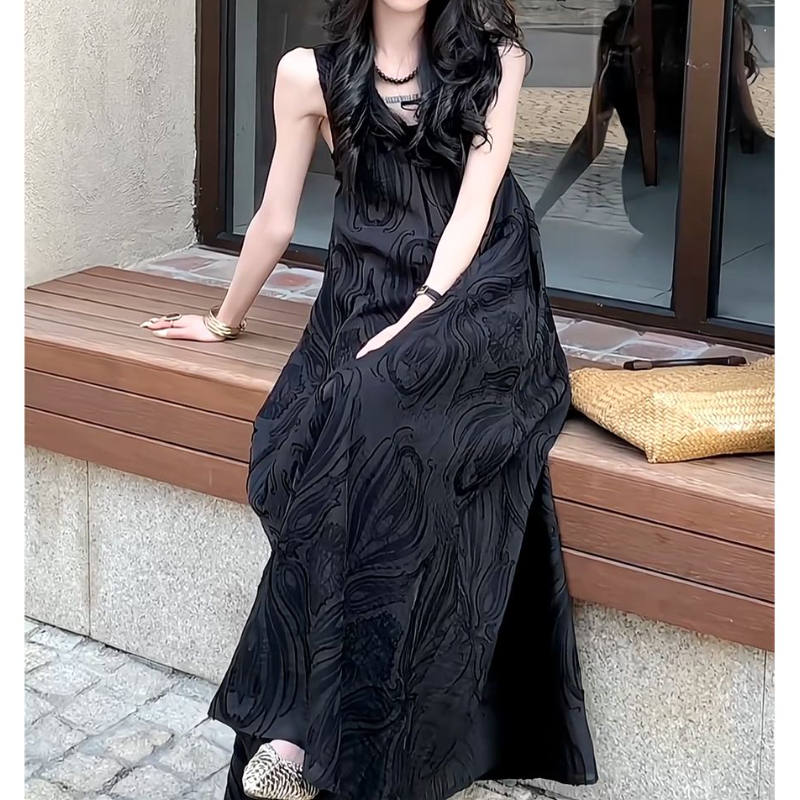 法式提花無袖長洋裝 溫柔氣質寬鬆版型 度假感飄逸設計