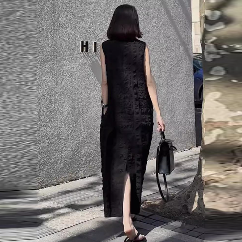 法式圓領無袖背心連身裙 氣質小黑裙寬鬆壓褶長洋