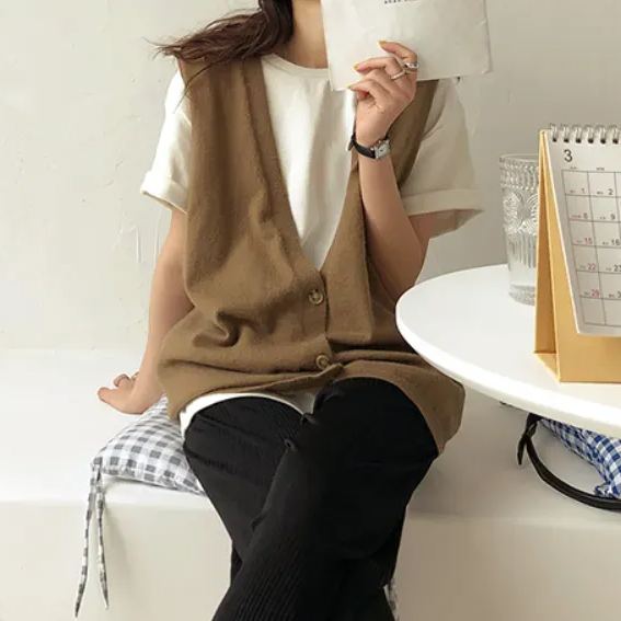 視覺系 休閑 簡約 開叉 套頭 圓領 短袖 素面 遮肉 居家 涼感 T恤