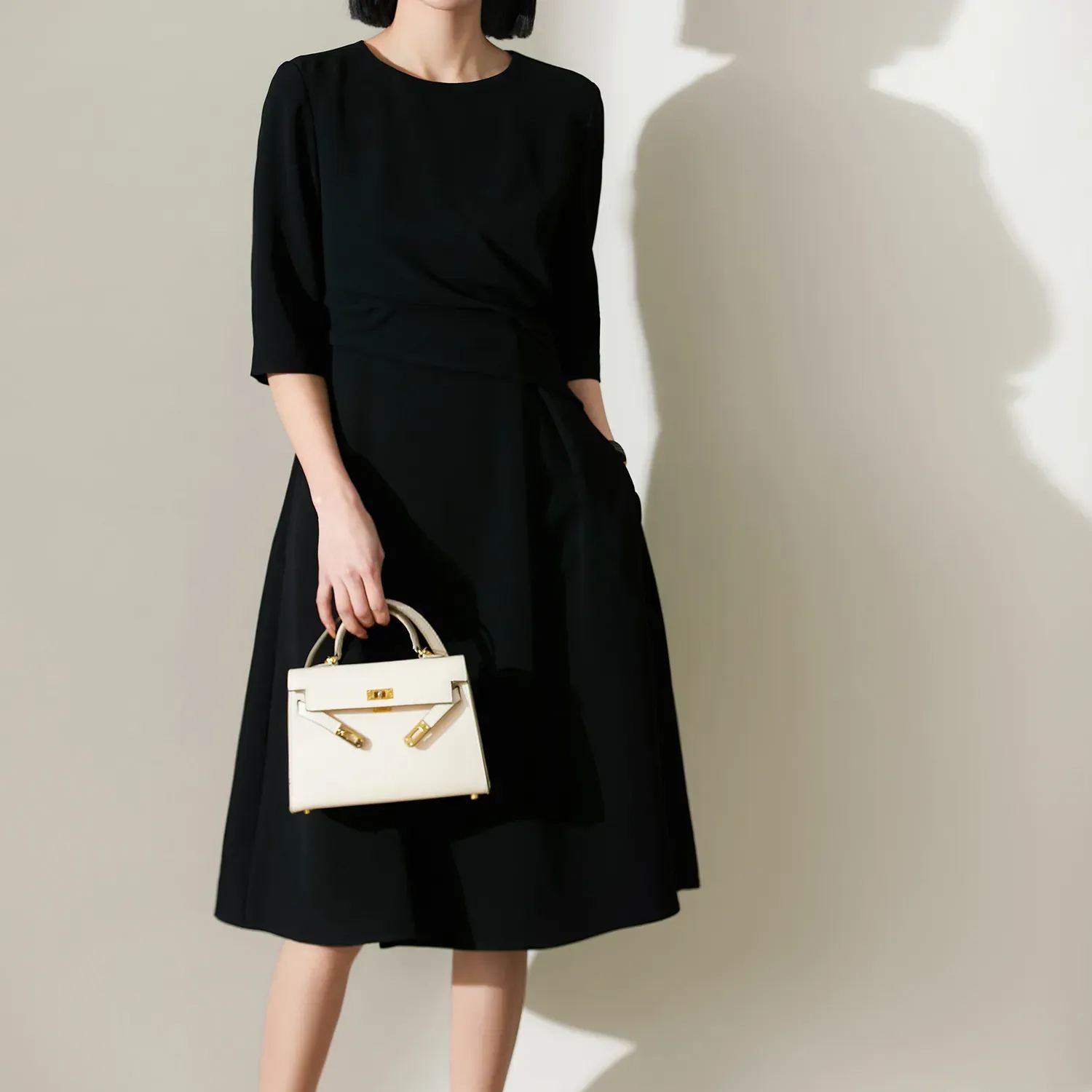 法式 船領 腰間捏褶 氣質 五分袖 約會洋裝