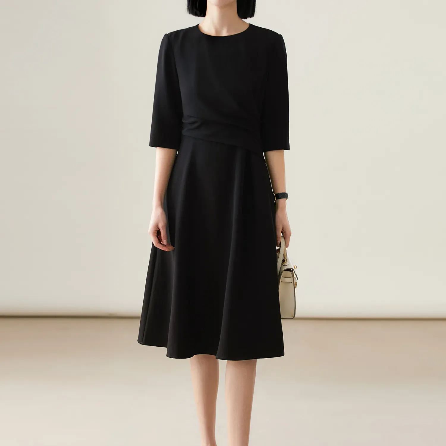 法式 船領 腰間捏褶 氣質 五分袖 約會洋裝