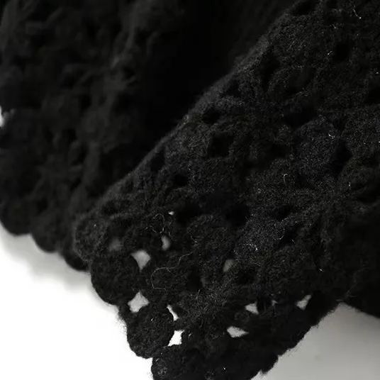 鉤花蕾絲V領寬鬆針織上衣 顯瘦休閒素色毛衣