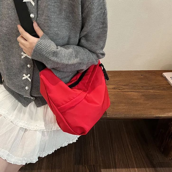 韓系 ‧ 單肩托特餃子包通勤出遊大容量