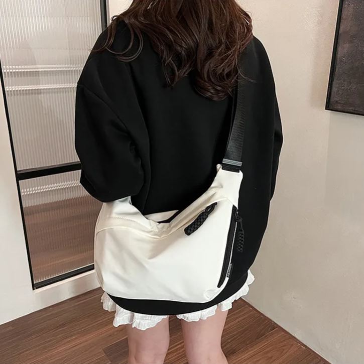 韓系 ‧ 單肩托特餃子包通勤出遊大容量