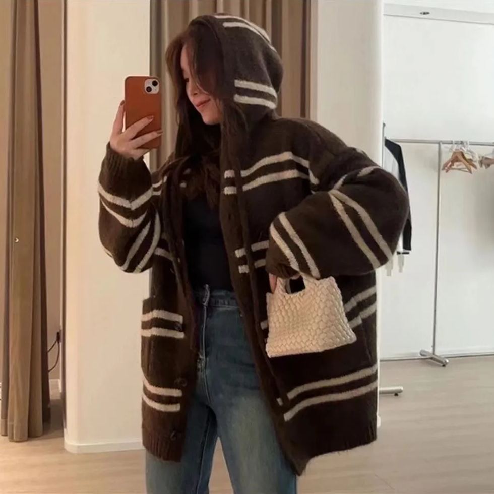 慵懶風條紋連帽針織外套 寬鬆剪裁 秋冬百搭款