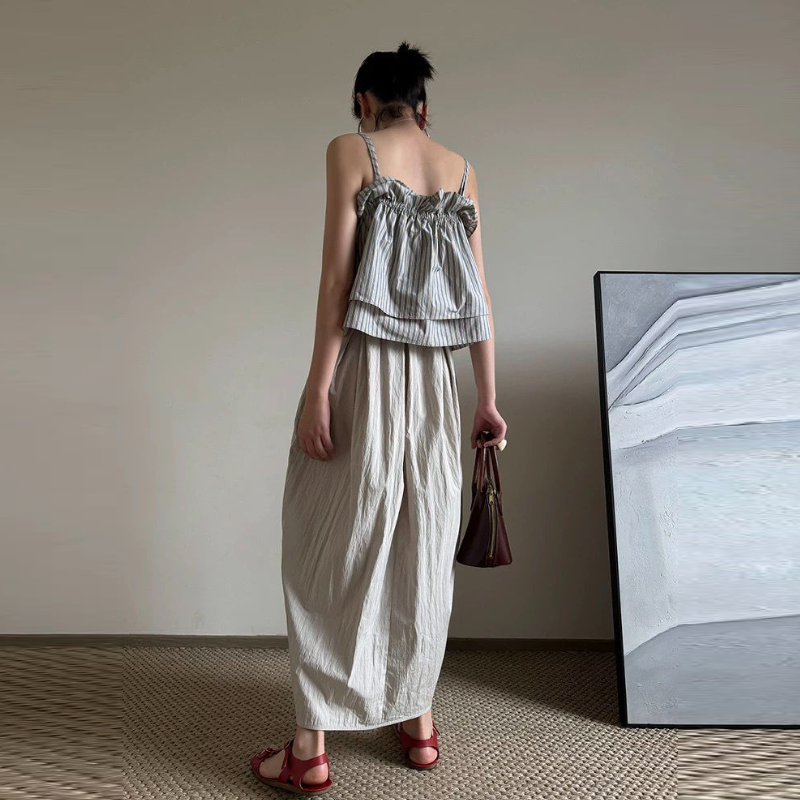 小眾度假套組 荷葉邊吊帶背心 不對稱開衩半身裙 棉感花苞設計 郁金香大擺中長裙