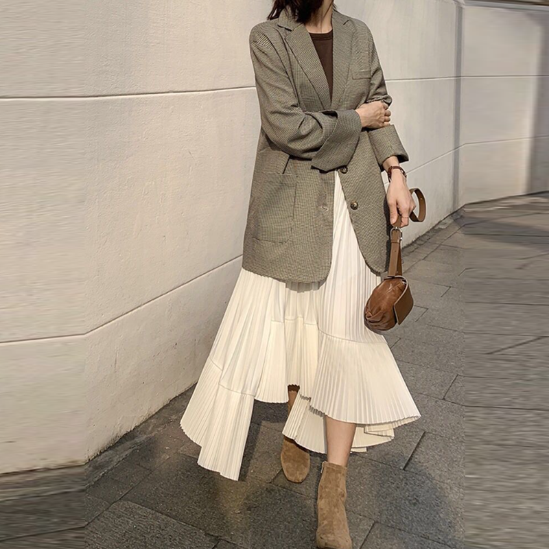 不對稱下擺高腰中長裙 清新時髦 設計感顯瘦 好搭