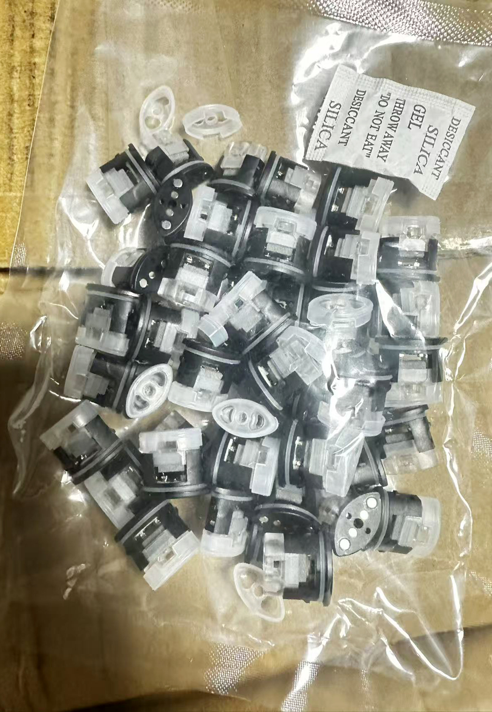 【Lana通用一代註油空煙彈 ✅2.0ML發光款】LANA原廠註小煙油電子煙空倉/空殼，支援 SP2S、魅嗨 、 ILIA哩亞 、Relx 、Vaka、Lana等一代品牌煙桿